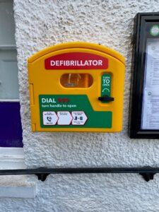 picture of a defibrillator outside The Bridewell Community Hub RG29 1NB